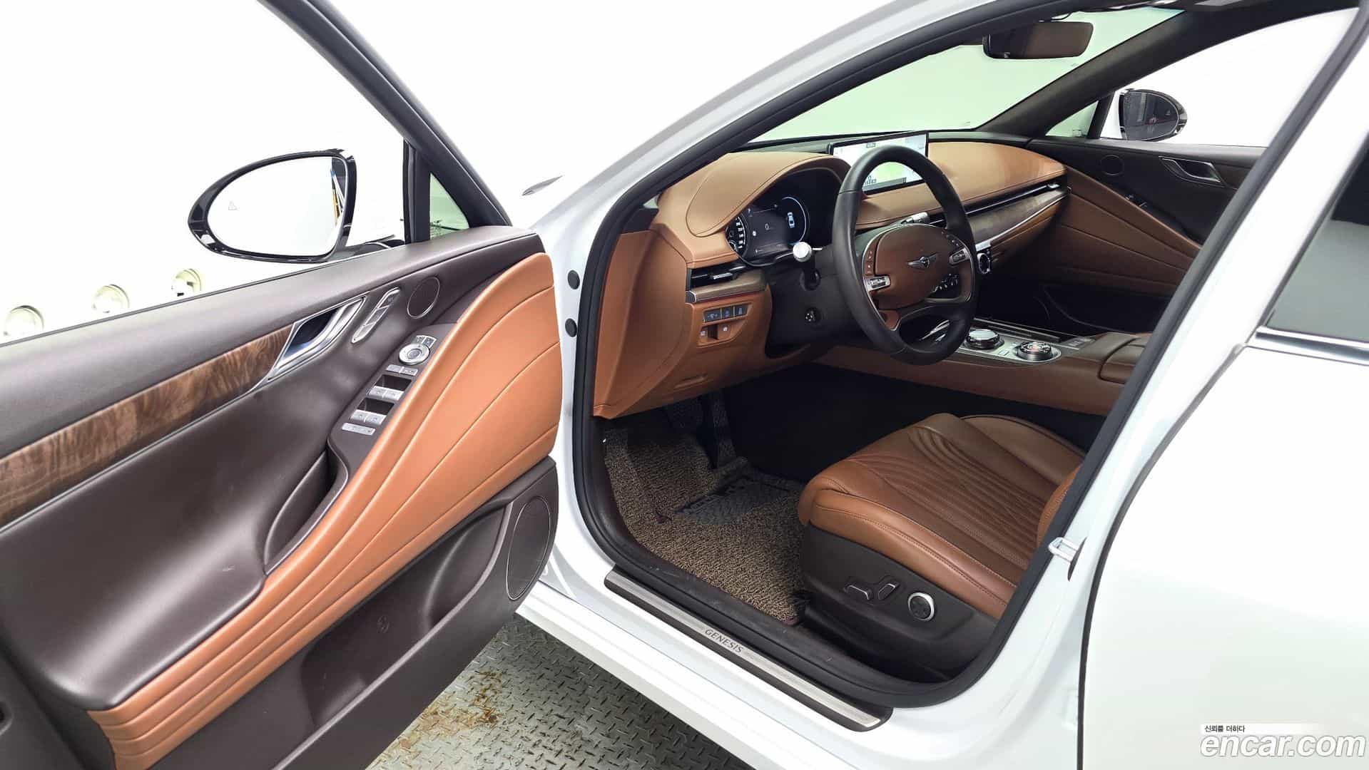 G80 Genesis 2023.6-INNER-010