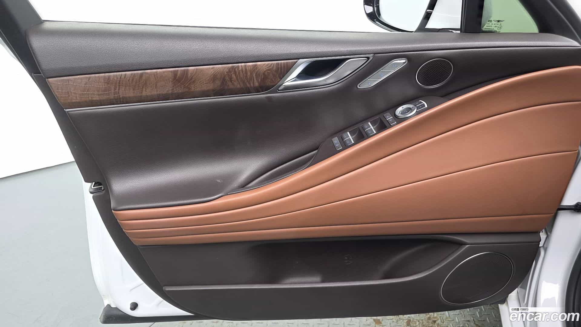 G80 Genesis 2023.6-INNER-034