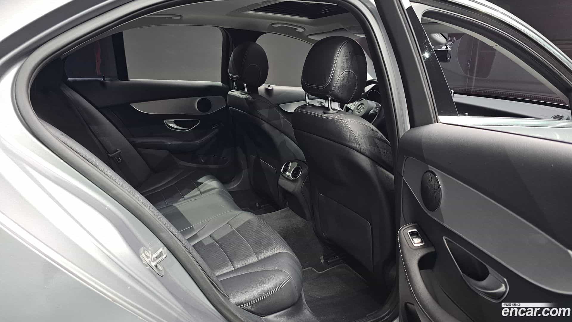 C-Class Mercedes-Benz 2016.7-OPTION-015