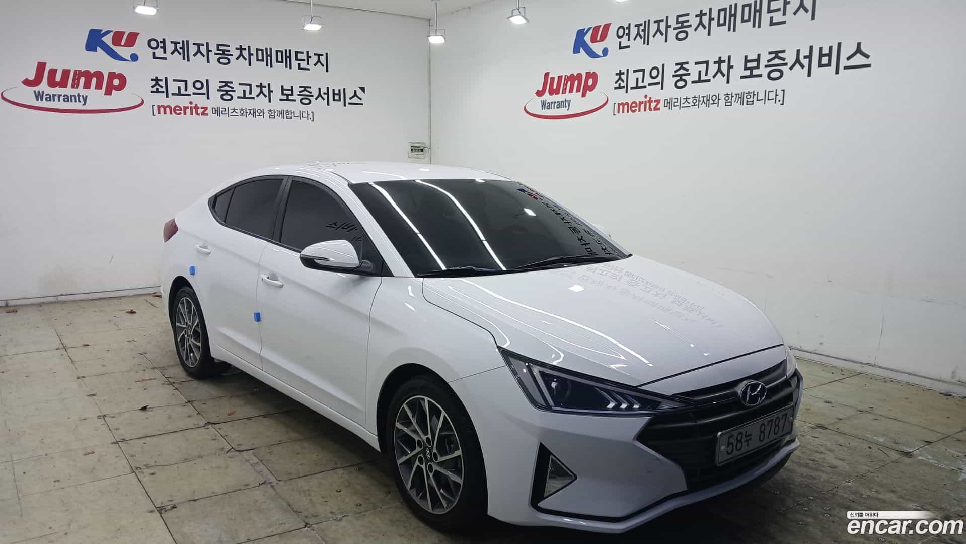 AVANTE Hyundai 2019.2-OUTER-003