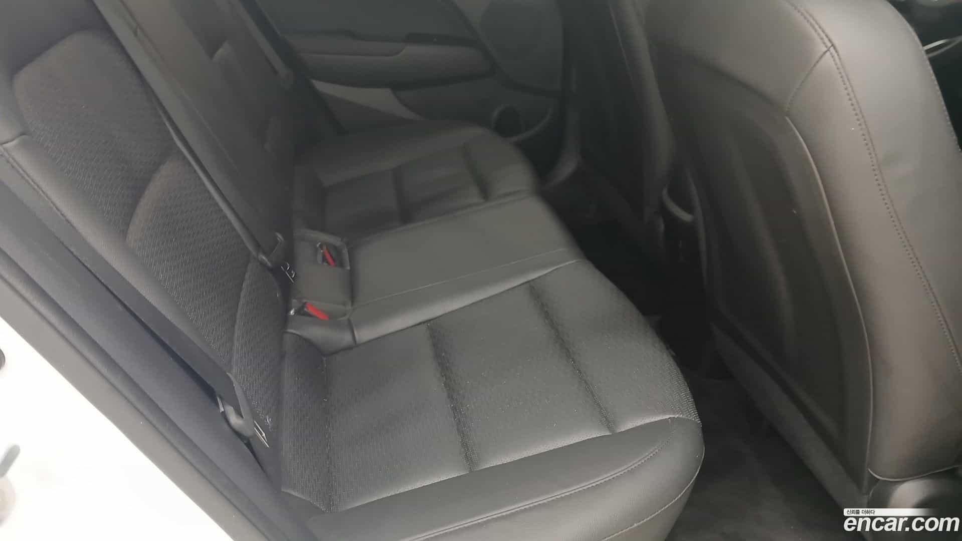 AVANTE Hyundai 2019.2-OPTION-017