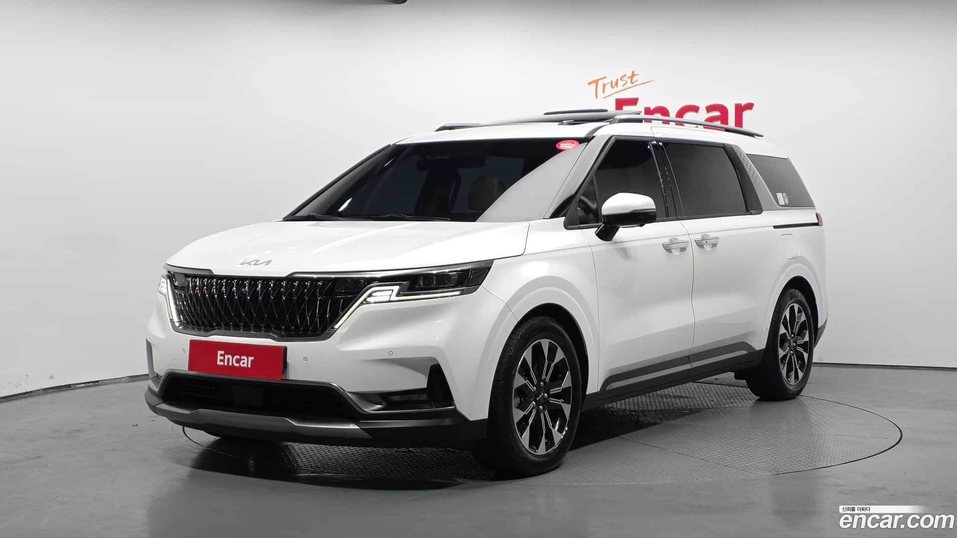Canival Kia 2023.1-OUTER-001