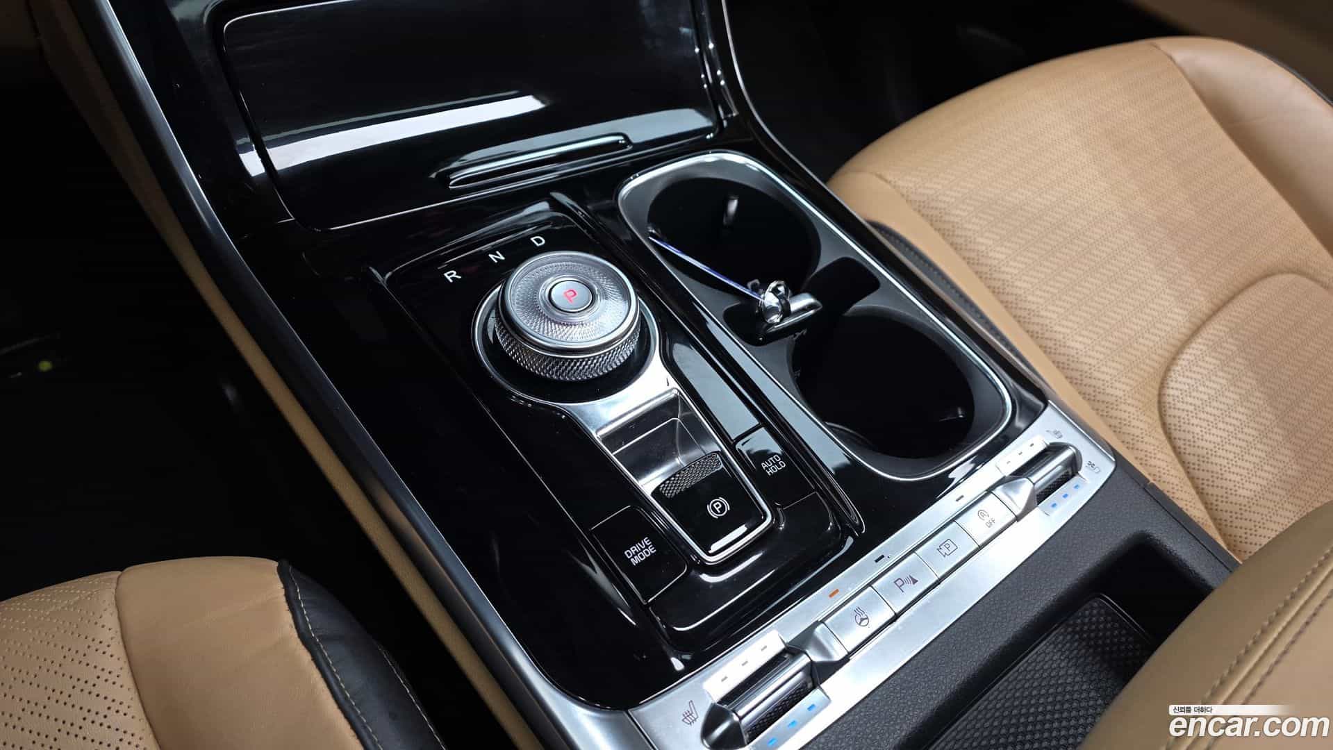 Canival Kia 2023.1-INNER-009