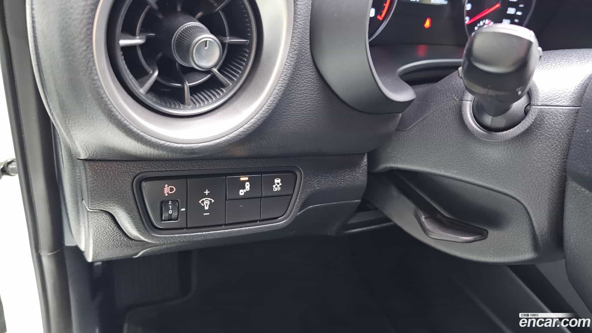 K3 Kia 2018.5-OPTION-042