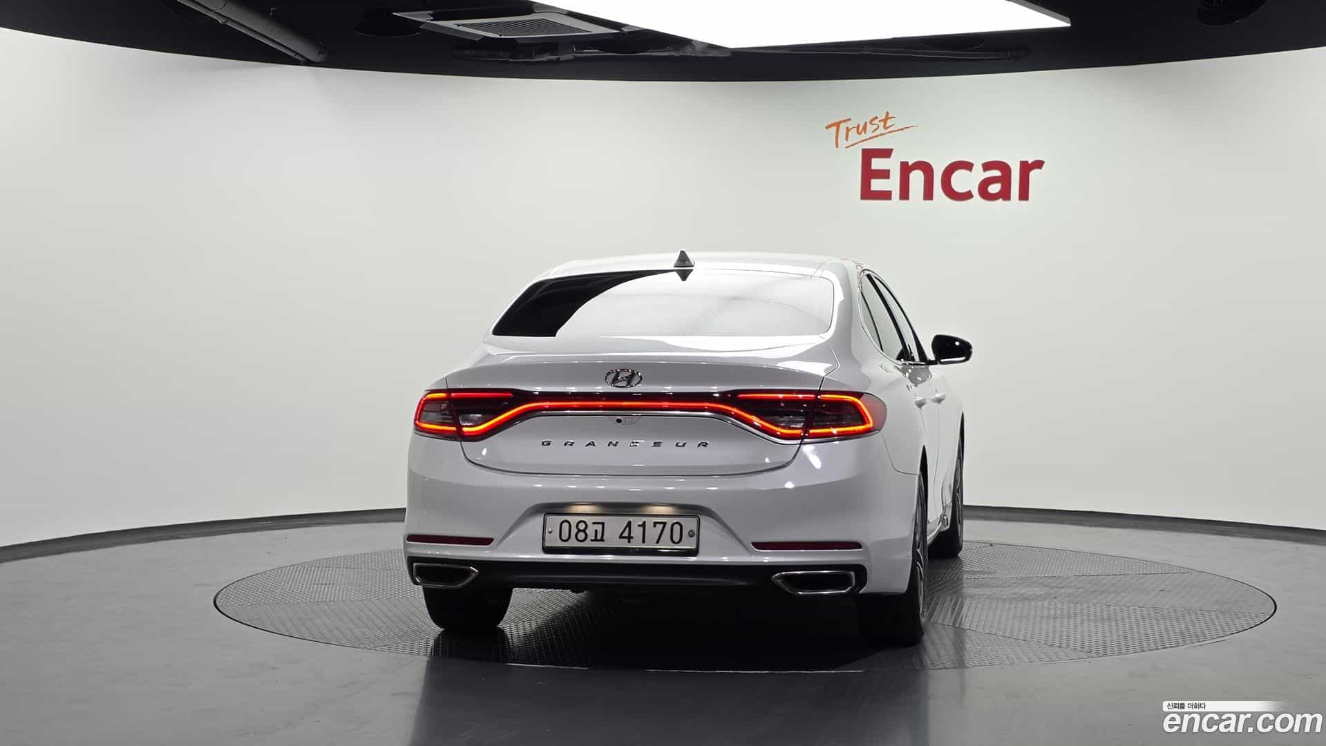 Grandeur Hyundai 2019.4-OUTER-004