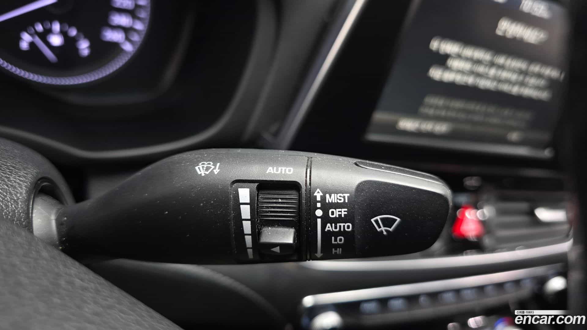 Grandeur Hyundai 2019.4-OPTION-040