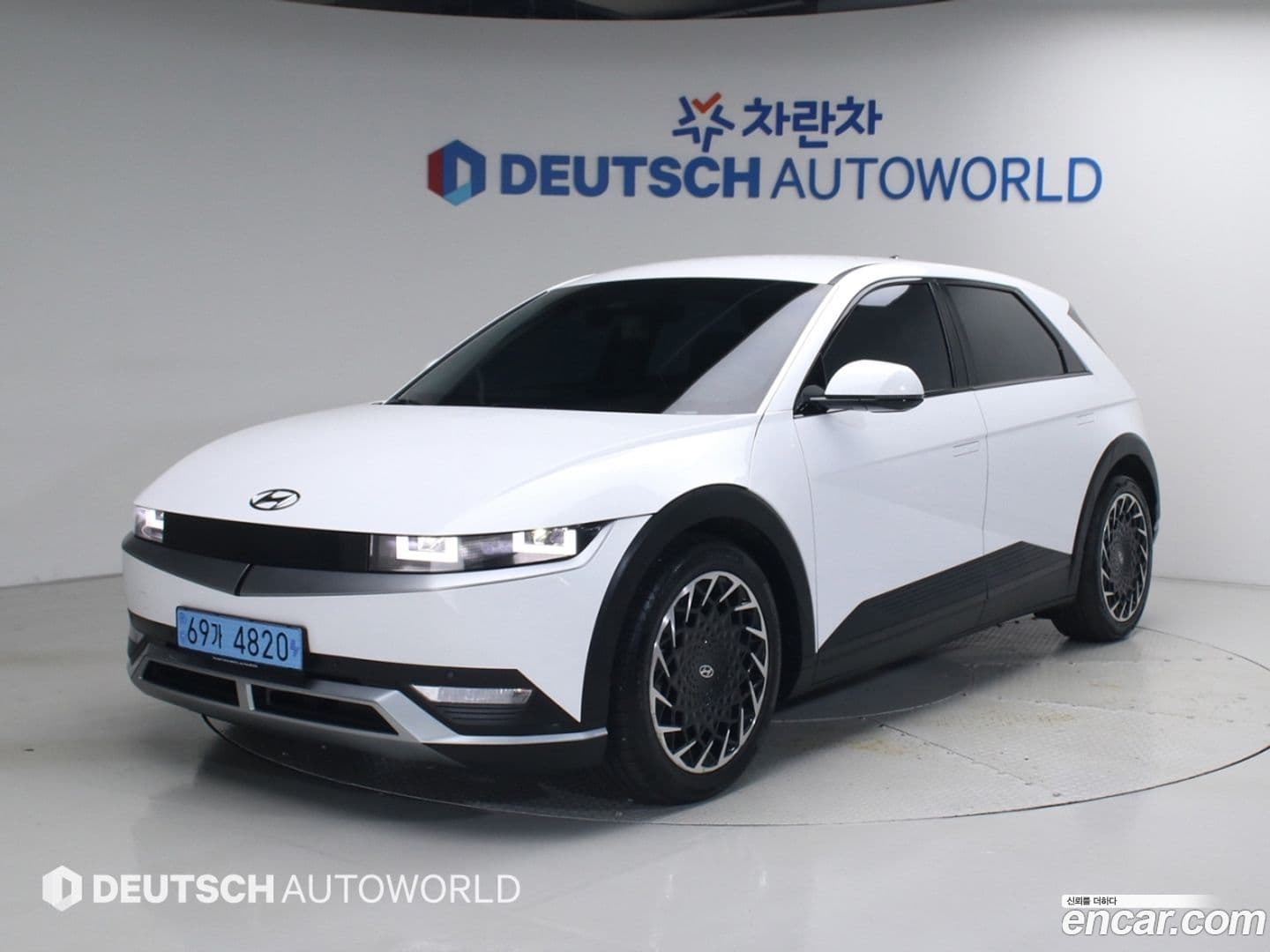 Main__Slider__Photo:Ioniq5 Hyundai 2022.10-0