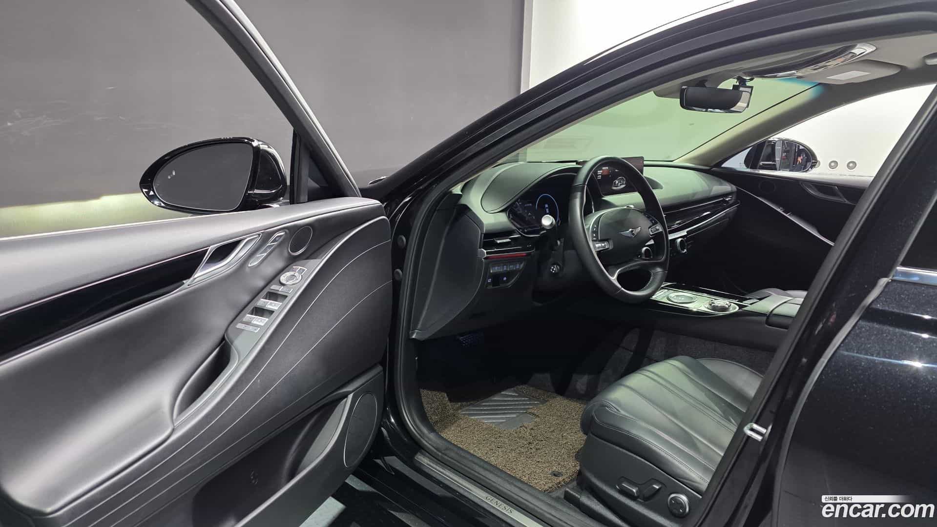G80 Genesis 2021.1-INNER-010