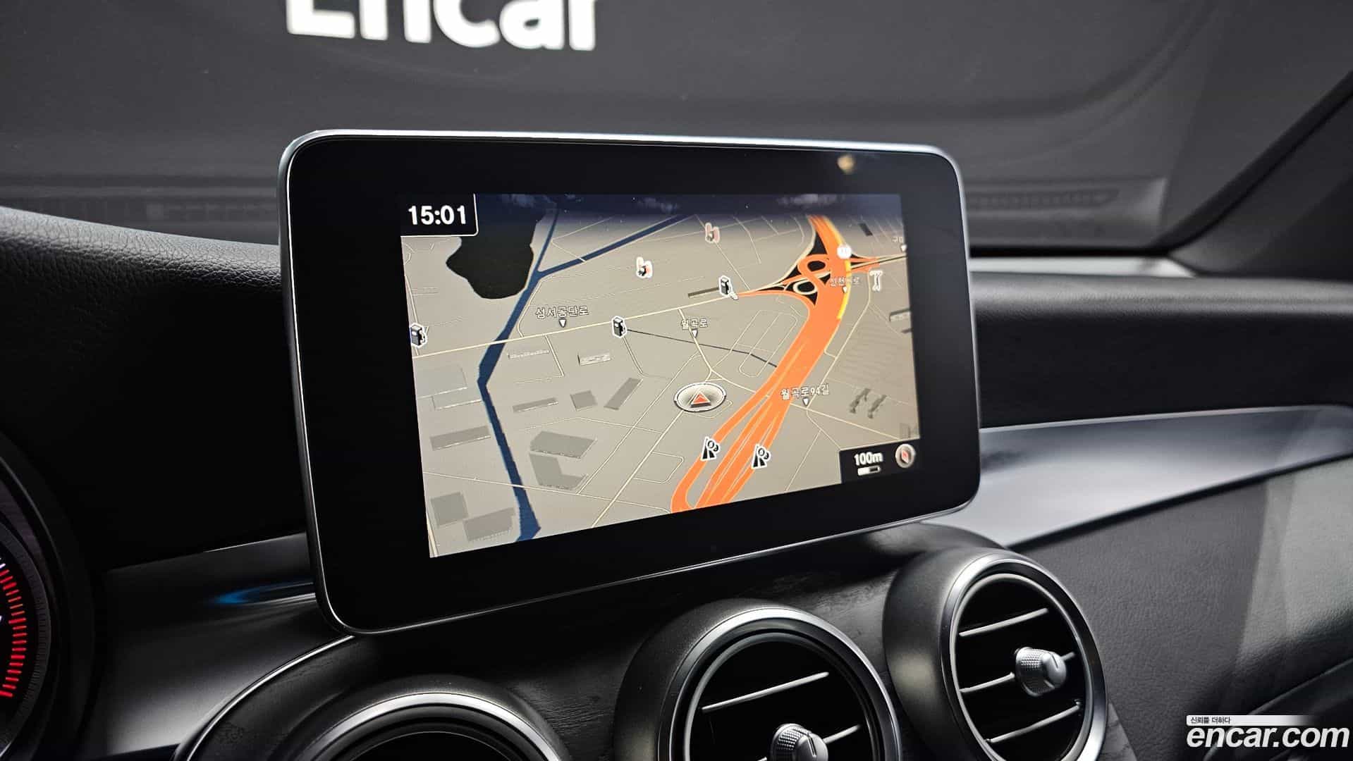 GLC-Class Mercedes-Benz 2019.2-OPTION-018