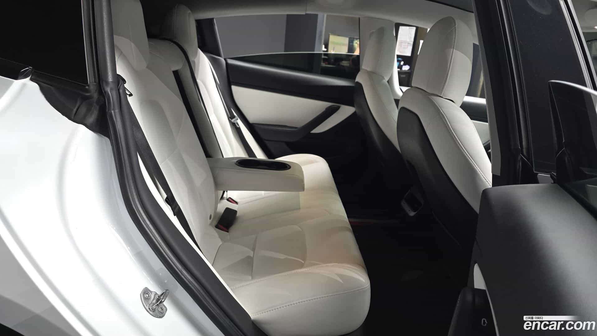 Model 3 Tesla 2021.2-OPTION-016