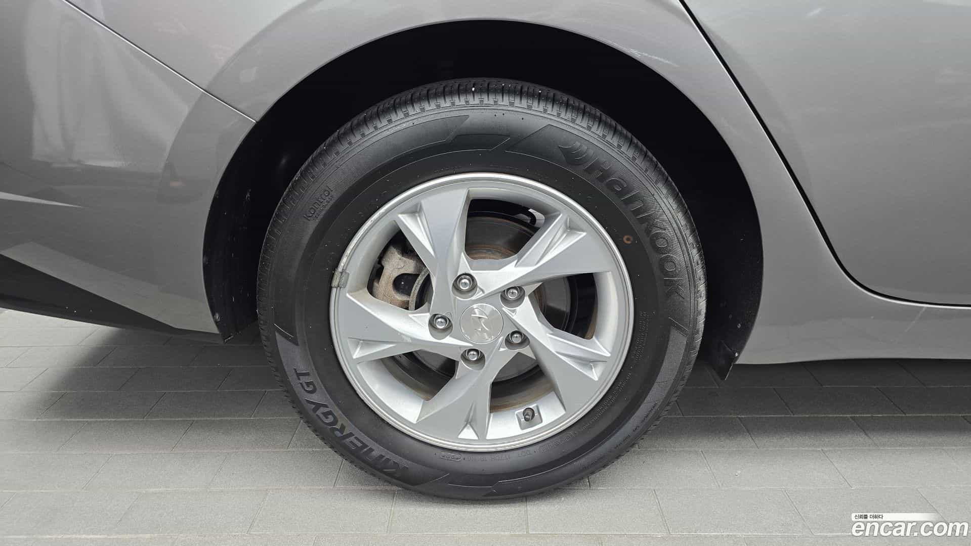 AVANTE Hyundai 2021.5-OUTER-005