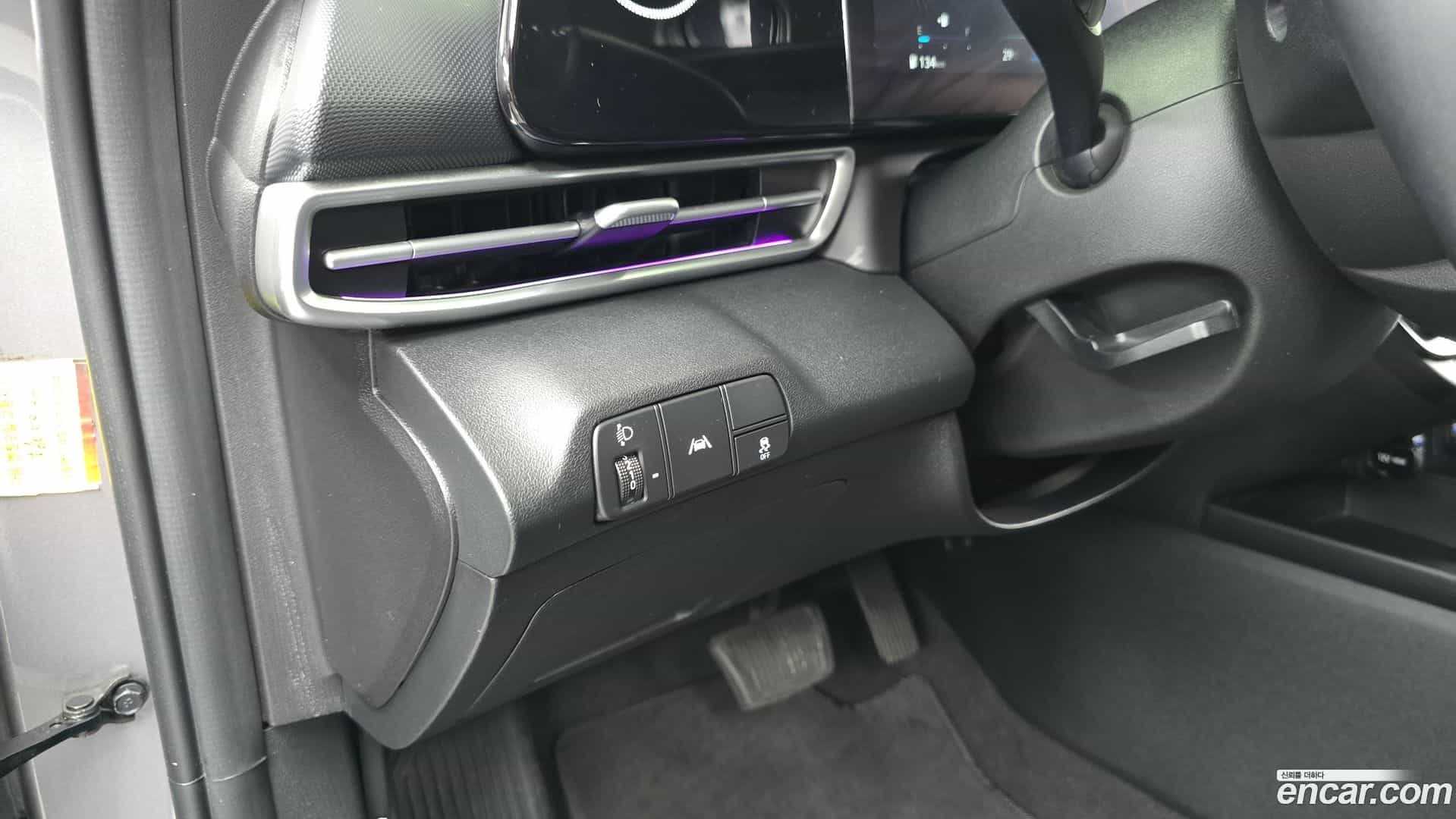 AVANTE Hyundai 2021.5-OPTION-022