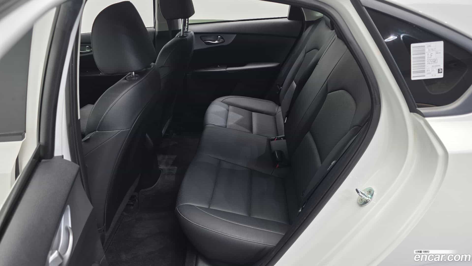 K3 Kia 2021.8-OPTION-016