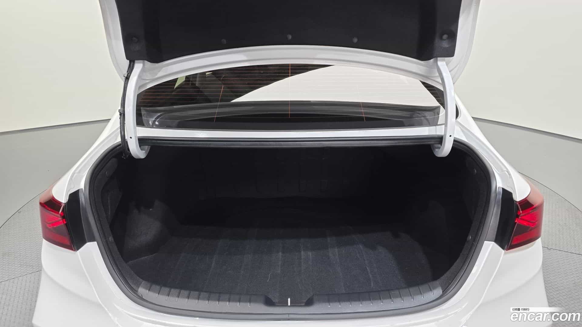 K3 Kia 2021.8-OPTION-024