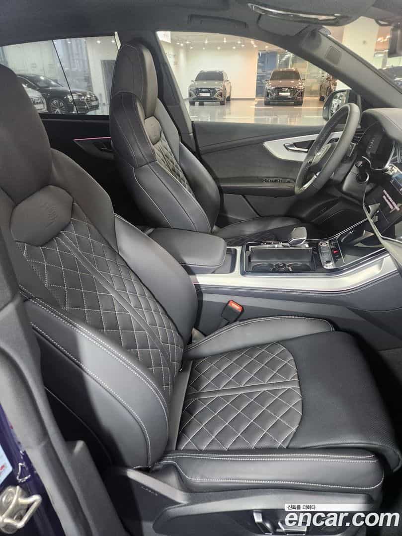 Q8 Audi 2023.11-INNER-007