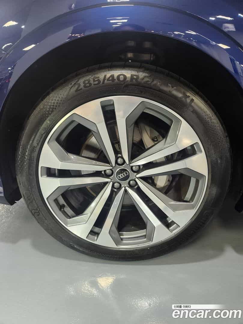 Q8 Audi 2023.11-OPTION-024