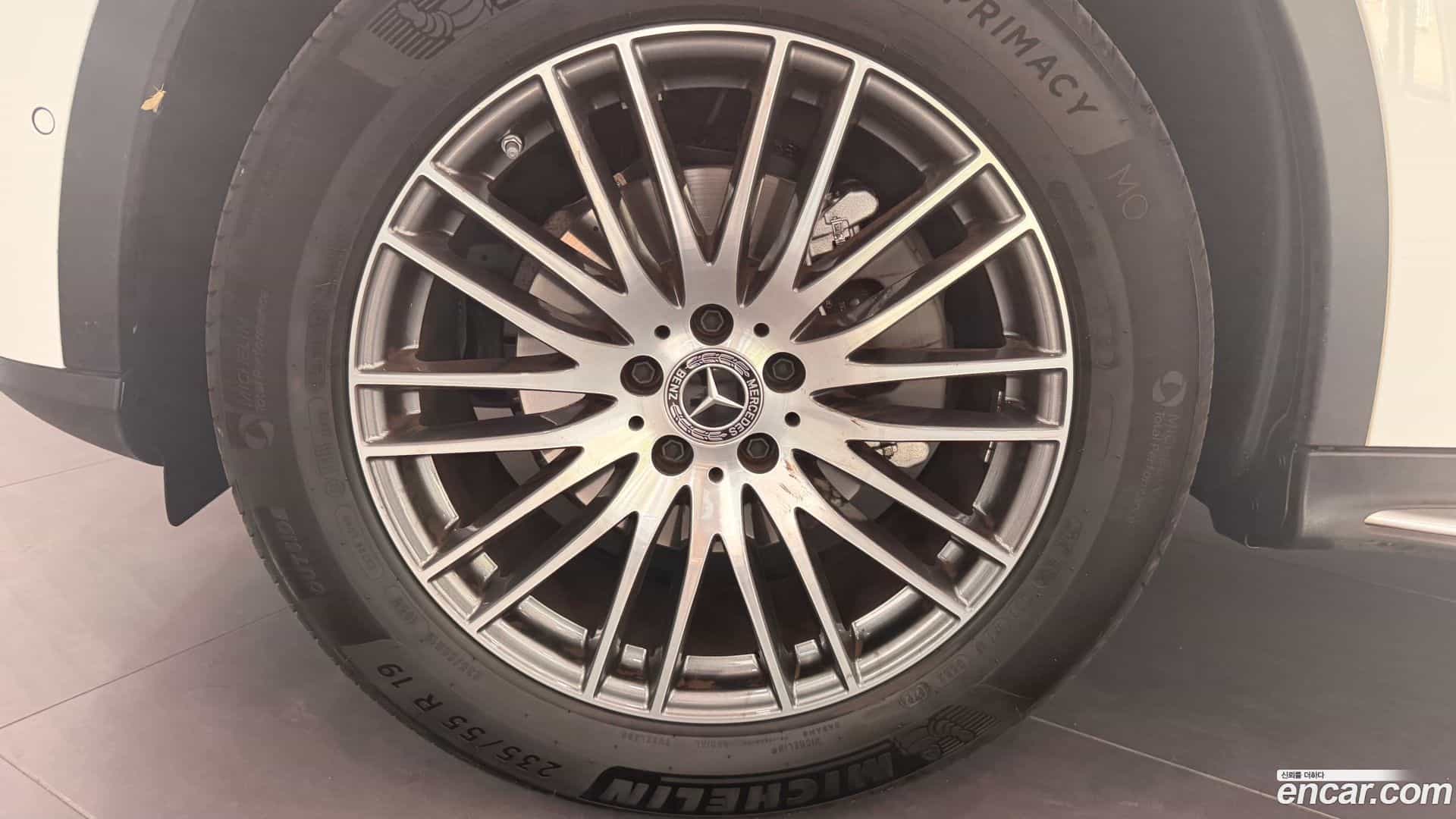 GLC-Class Mercedes-Benz 2025.1-OUTER-005