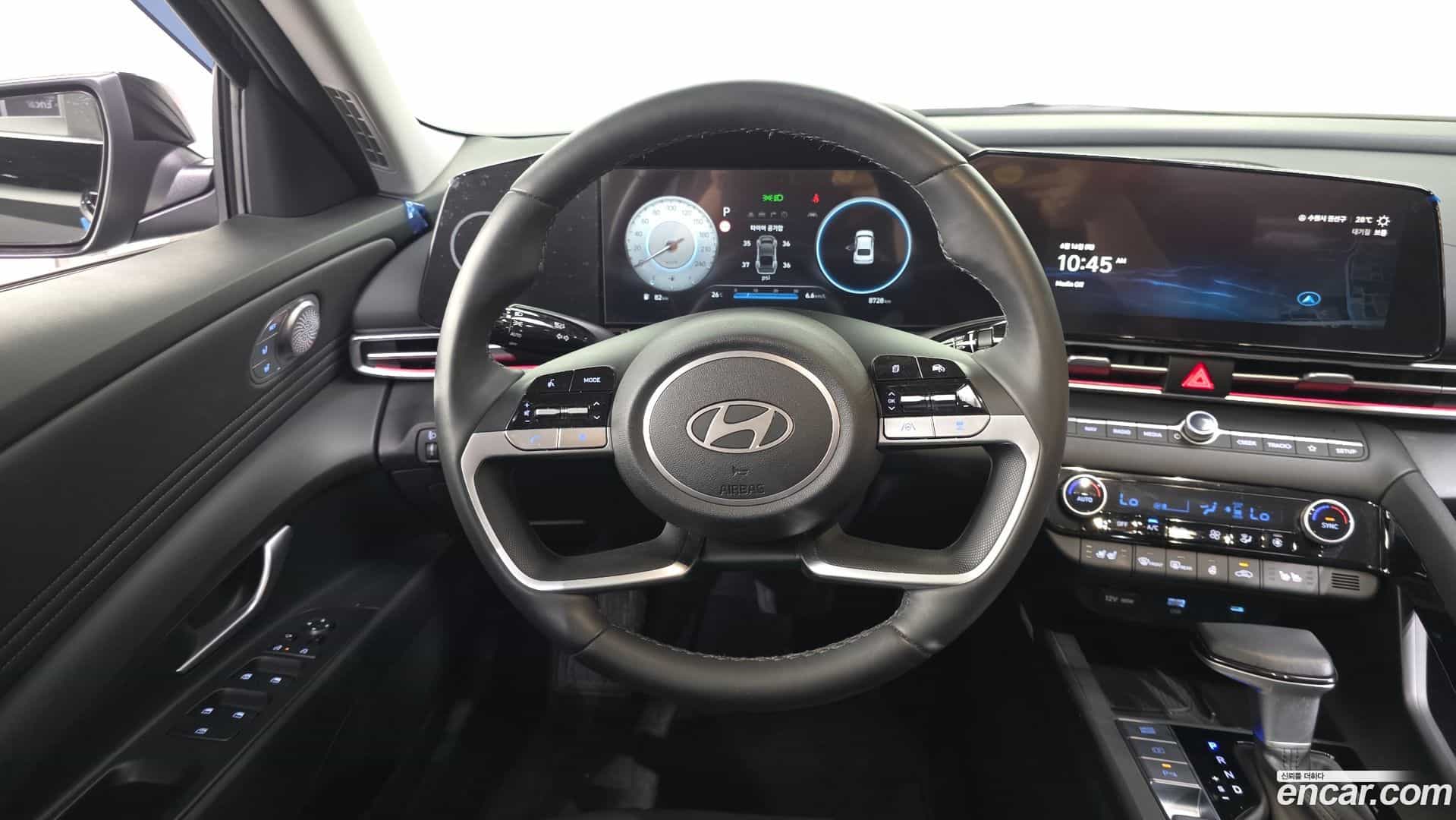 AVANTE Hyundai 2023.10-OPTION-017