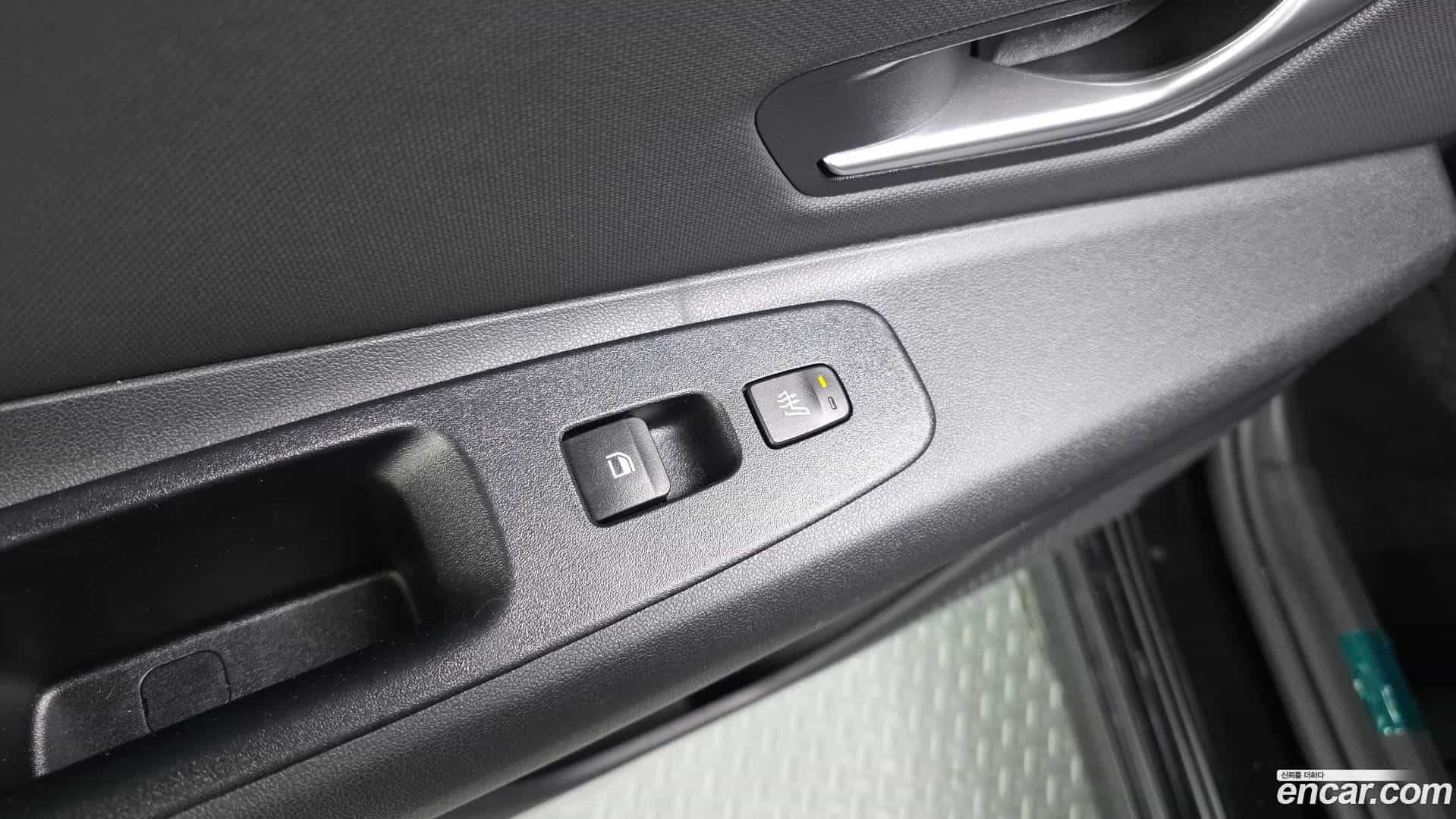 AVANTE Hyundai 2023.10-OPTION-023
