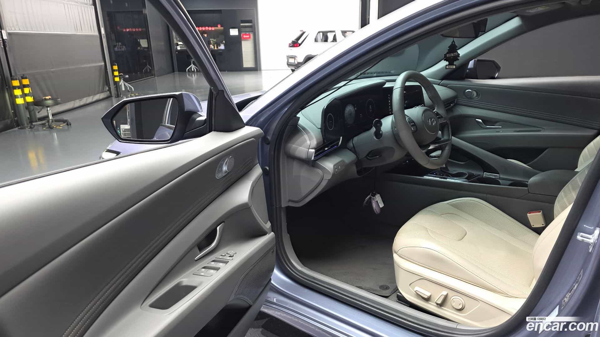 AVANTE Hyundai 2023.7-INNER-010