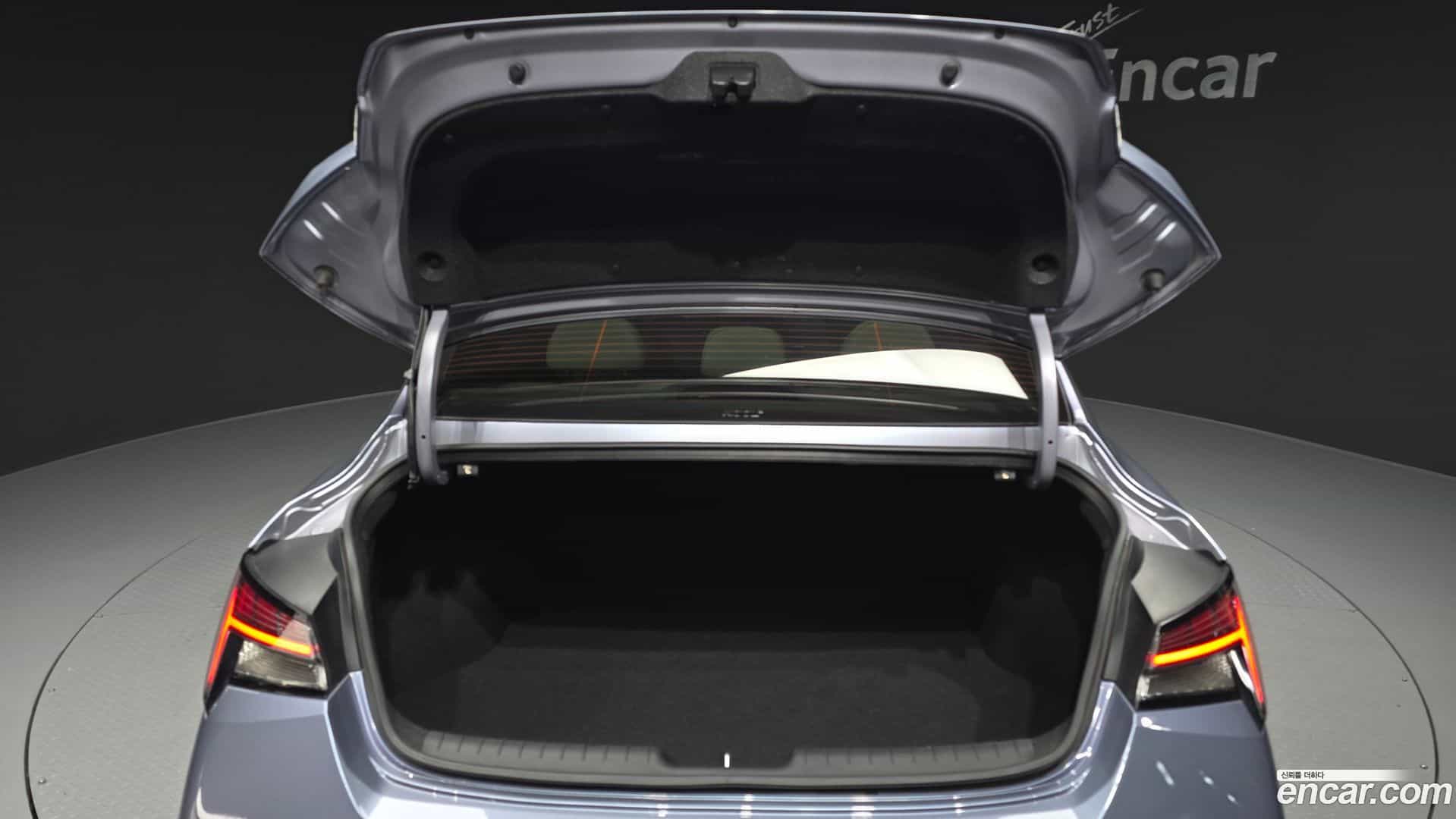 AVANTE Hyundai 2023.7-OPTION-024