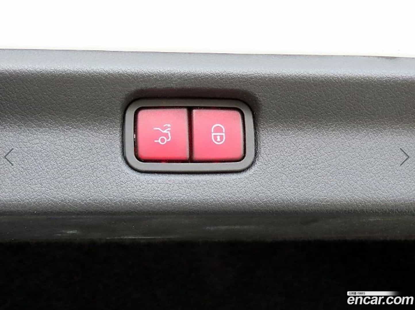 EQE Mercedes-Benz 2023.7-OPTION-020