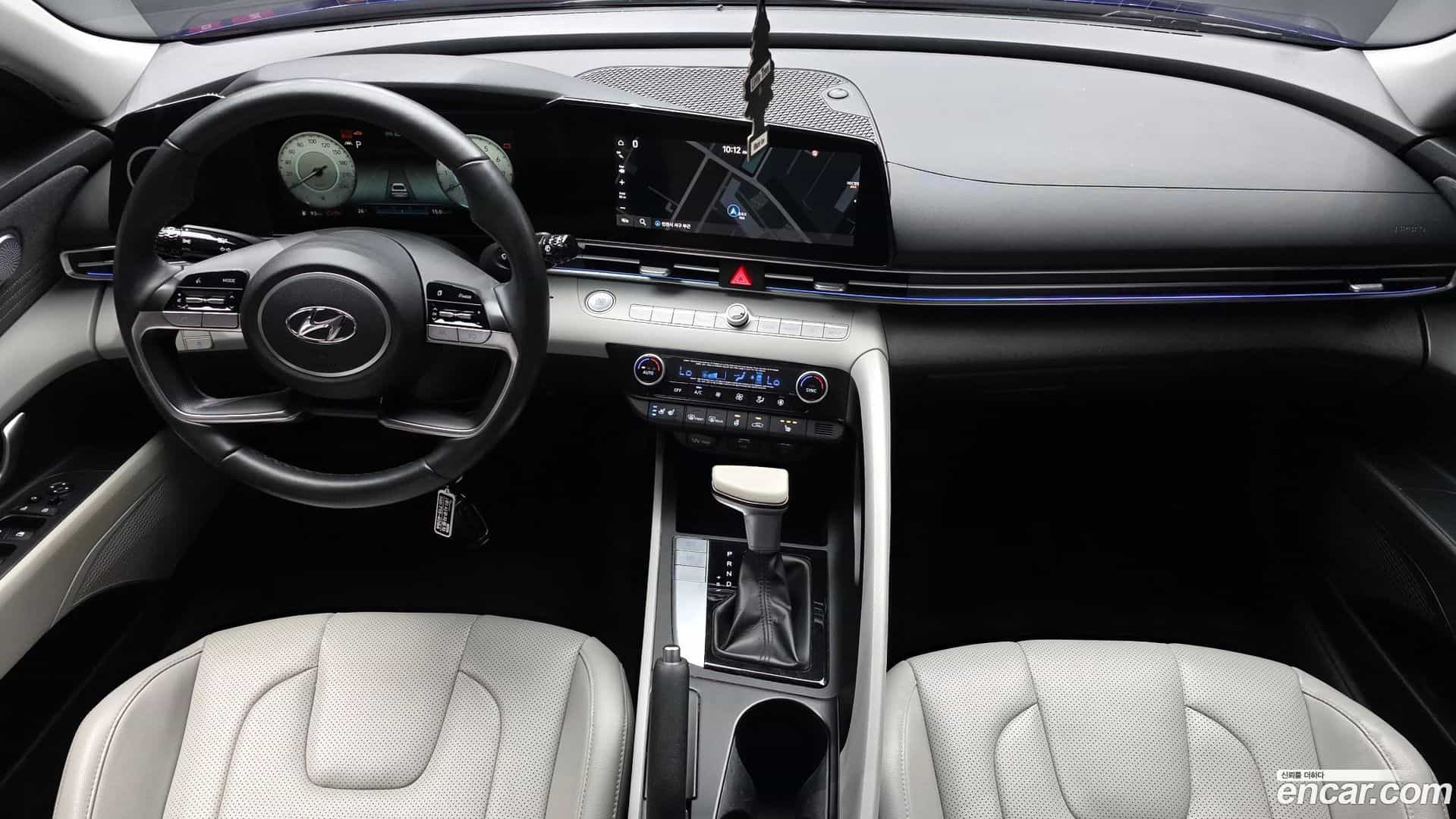 AVANTE Hyundai 2020.3-INNER-007