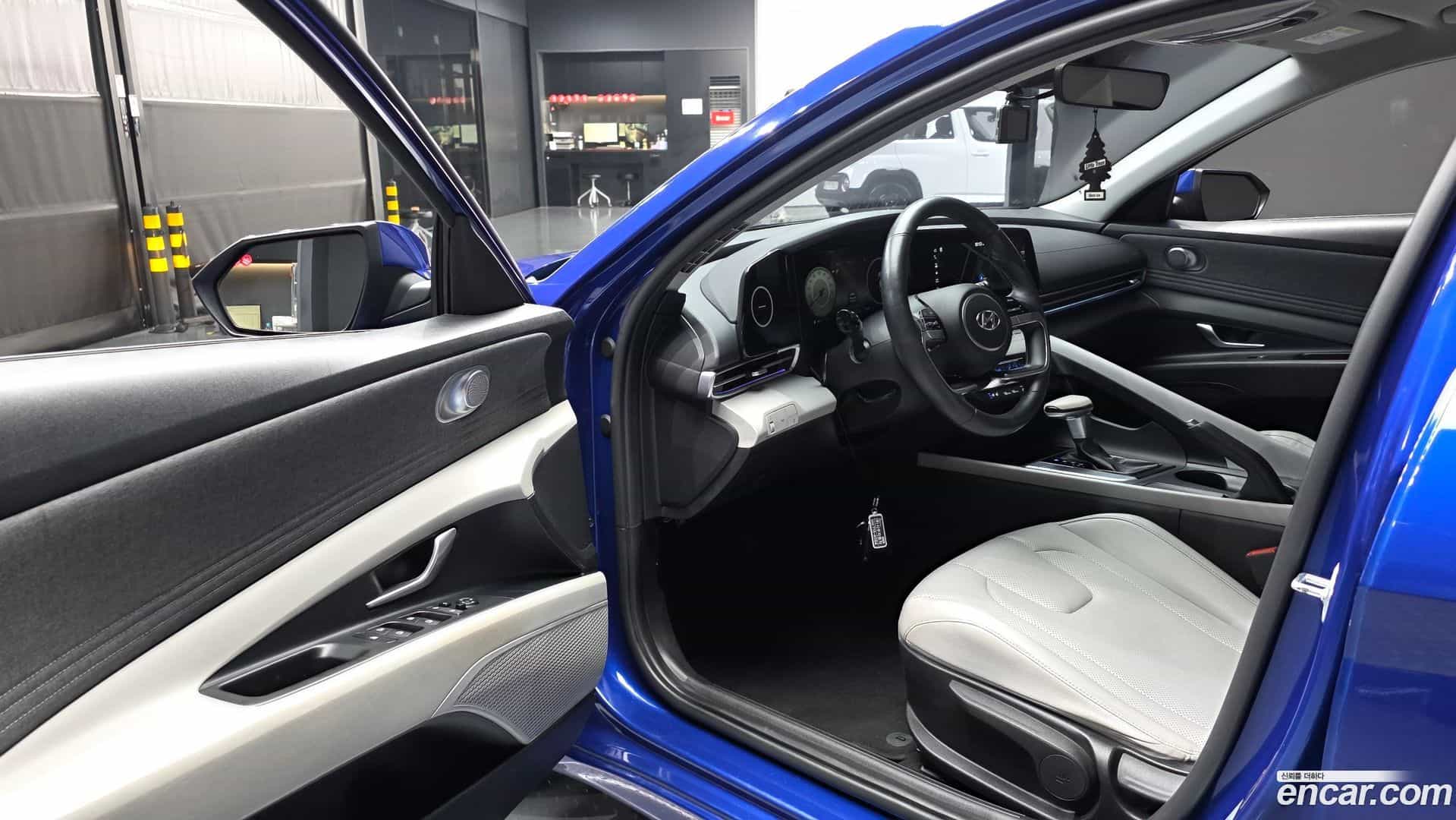 AVANTE Hyundai 2020.3-INNER-010