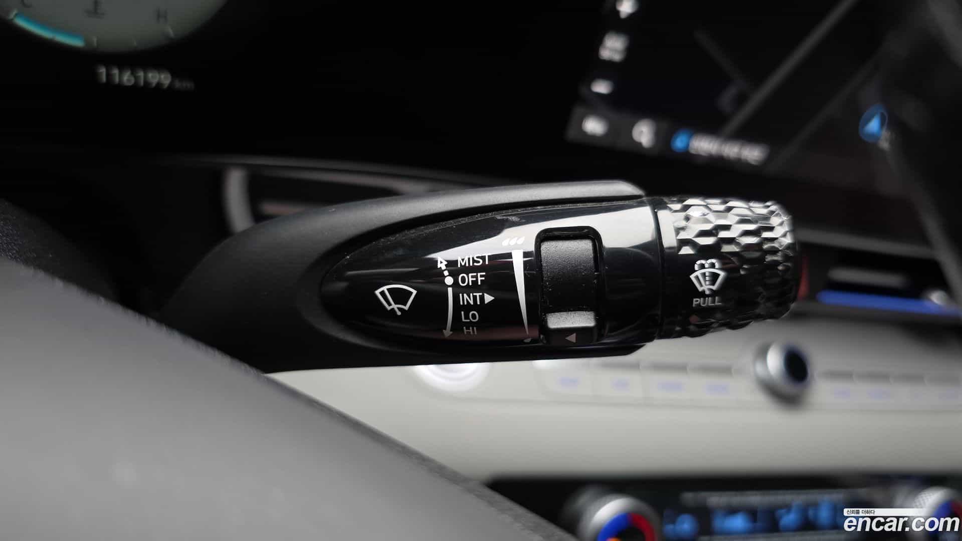 AVANTE Hyundai 2020.3-OPTION-040
