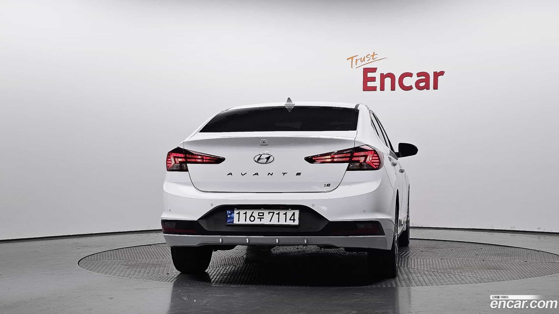 AVANTE Hyundai 2020.2-OUTER-004