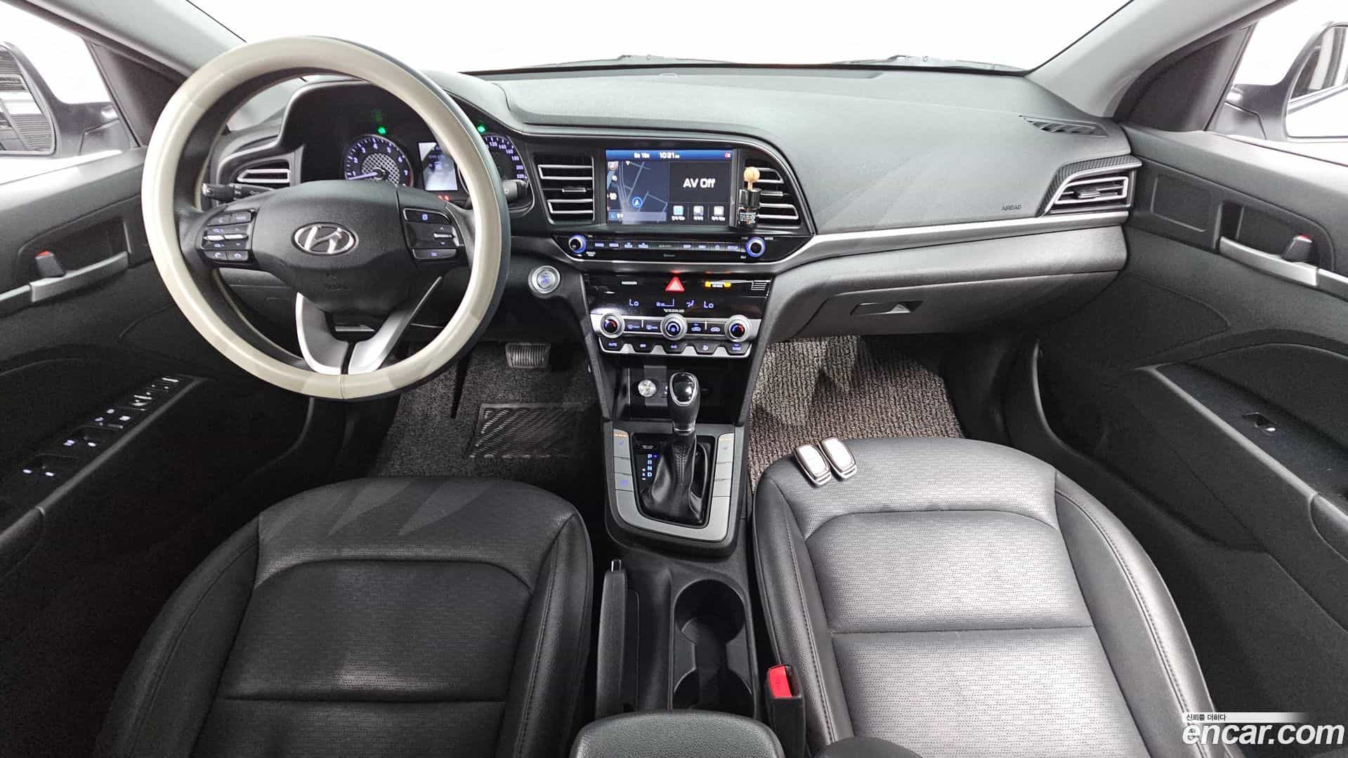 AVANTE Hyundai 2020.2-INNER-007