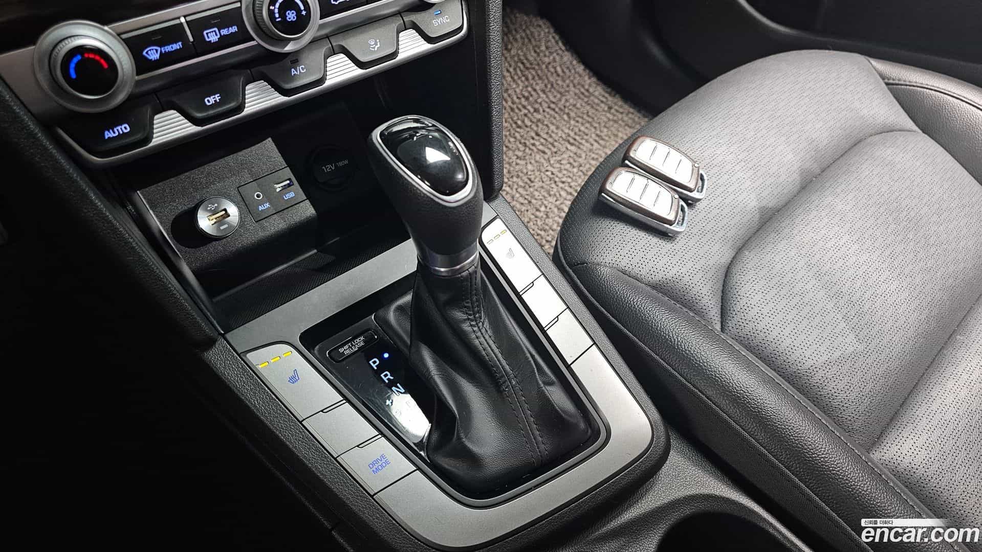 AVANTE Hyundai 2020.2-INNER-009