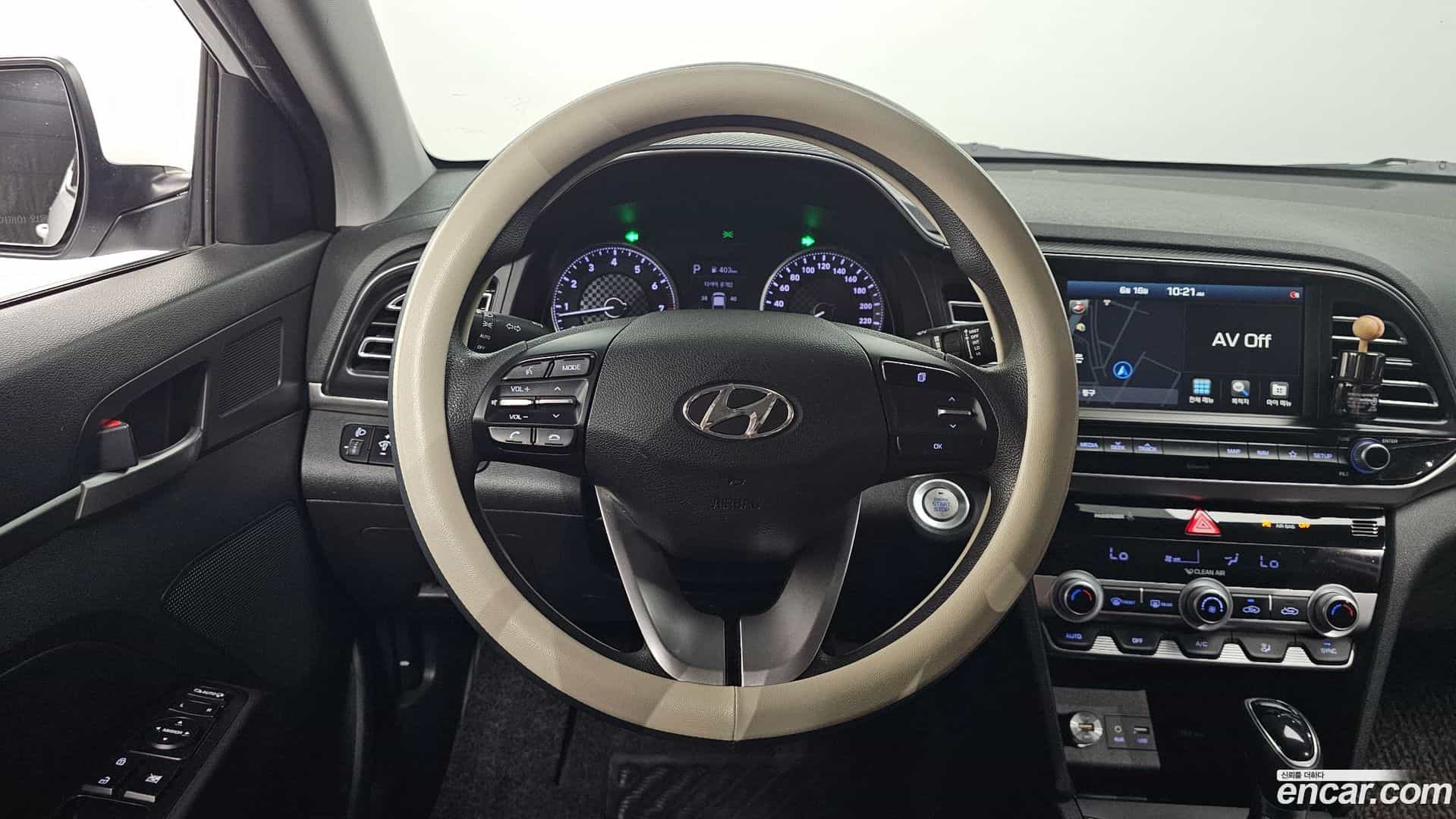 AVANTE Hyundai 2020.2-OPTION-017