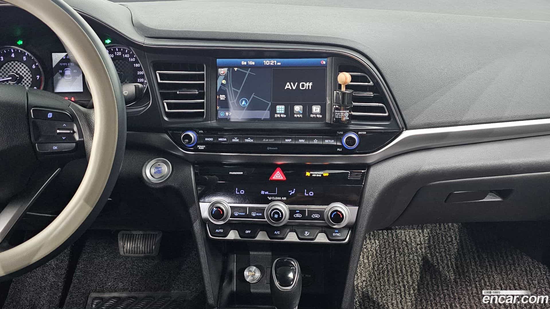 AVANTE Hyundai 2020.2-OPTION-018