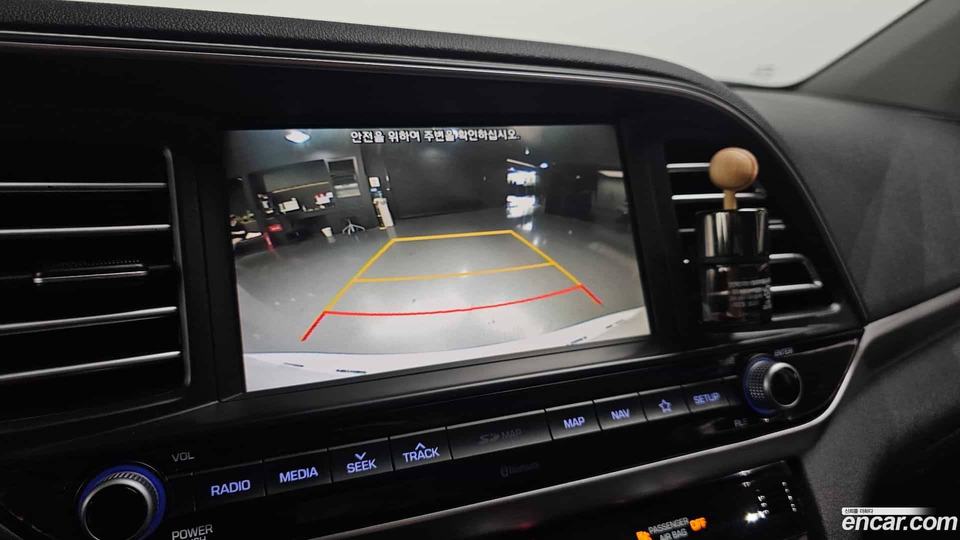 AVANTE Hyundai 2020.2-OPTION-019