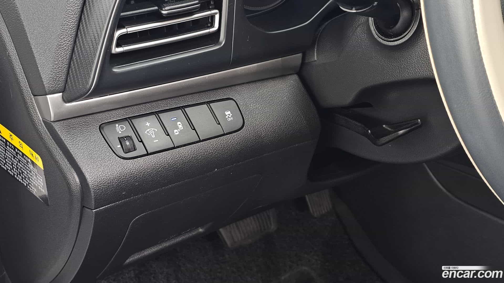 AVANTE Hyundai 2020.2-OPTION-021