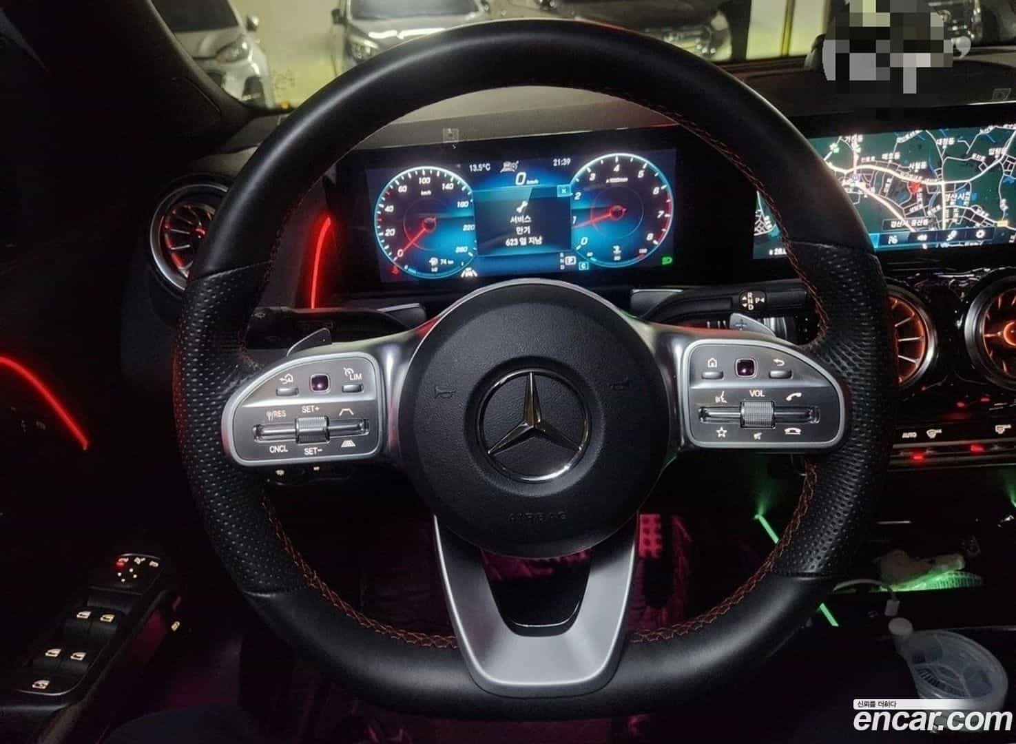GLB-Class Mercedes-Benz 2021.5-INNER-010