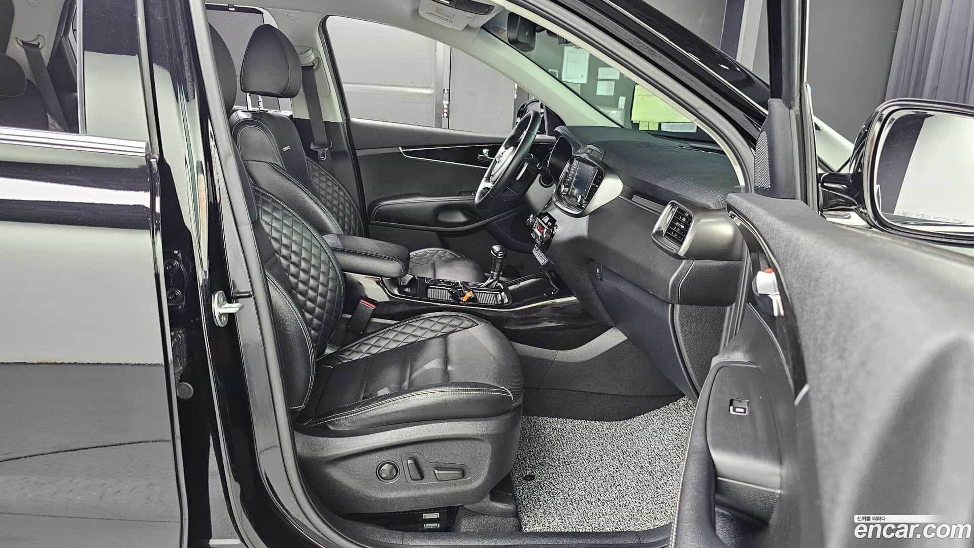 Sorento Kia 2018.10-OPTION-016
