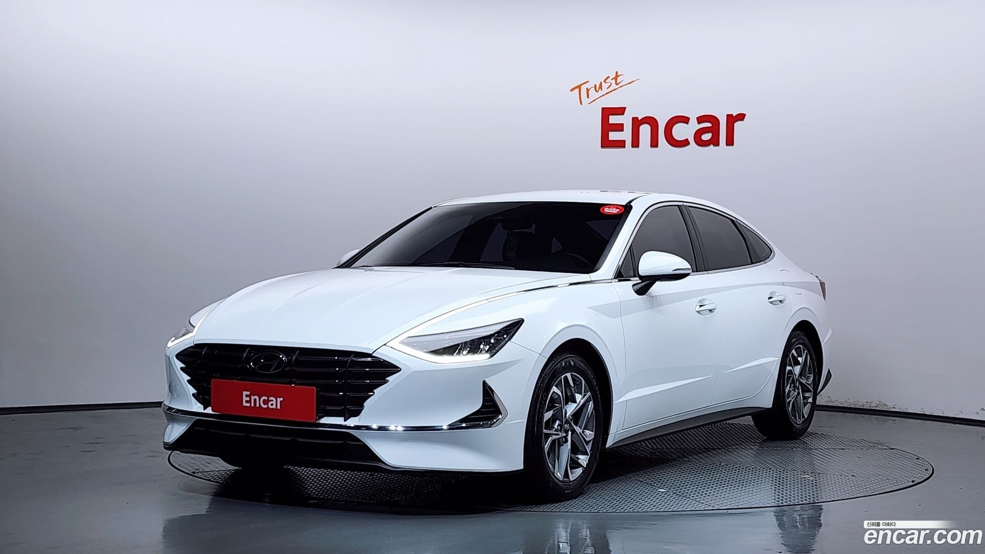 Main__Slider__Photo:Sonata Hyundai 2023.1-0