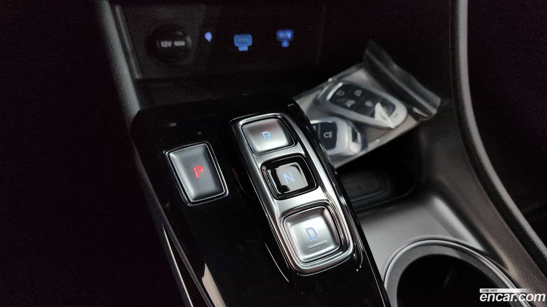 Sonata Hyundai 2023.1-INNER-009