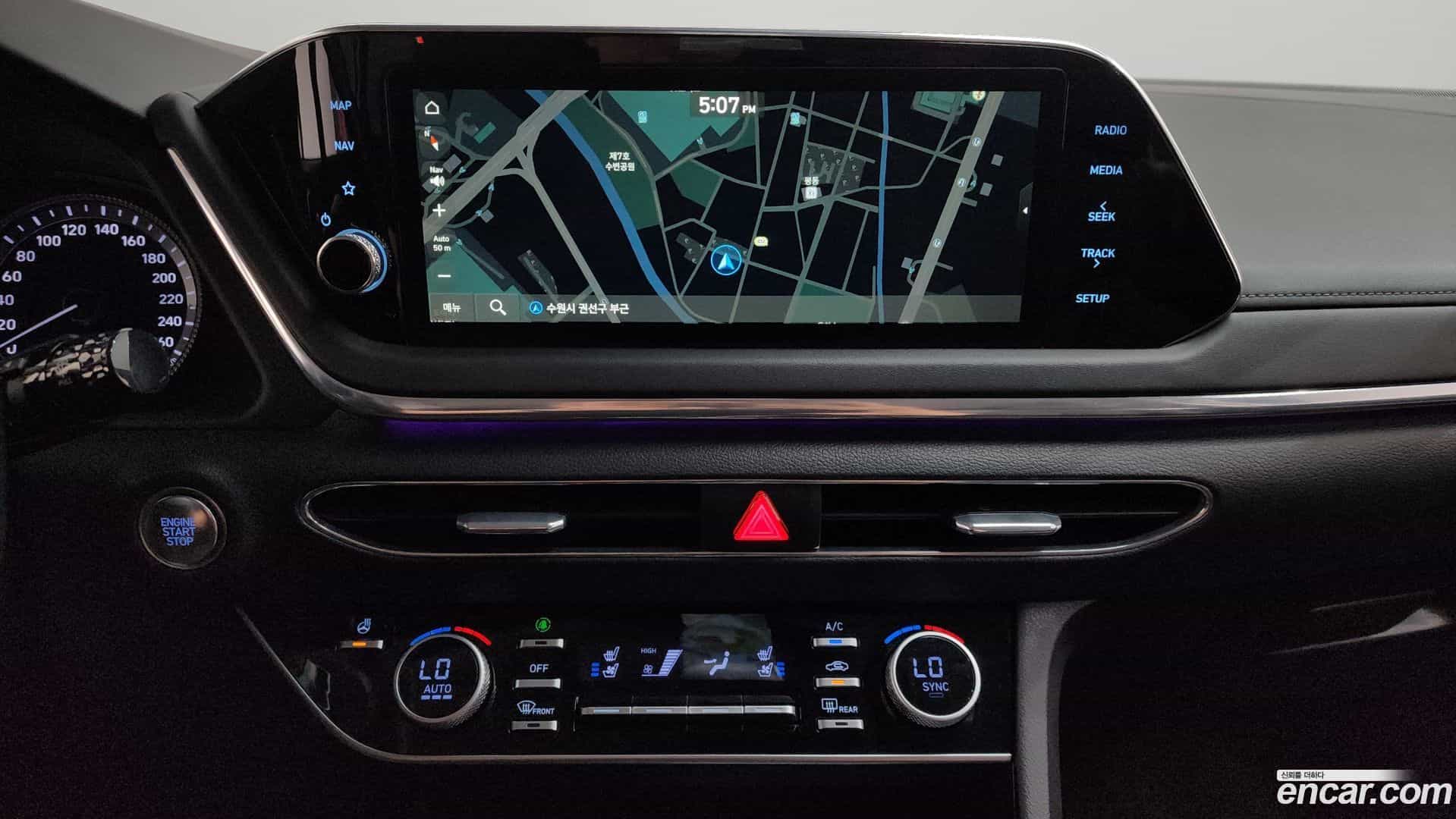 Sonata Hyundai 2023.1-OPTION-016