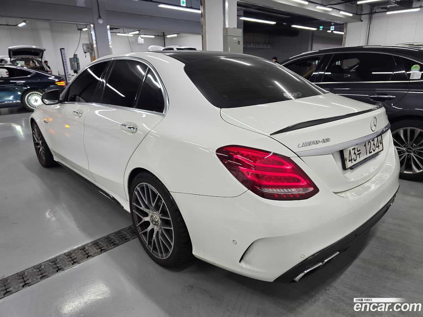 C-Class Mercedes-Benz 2018.11-OUTER-004