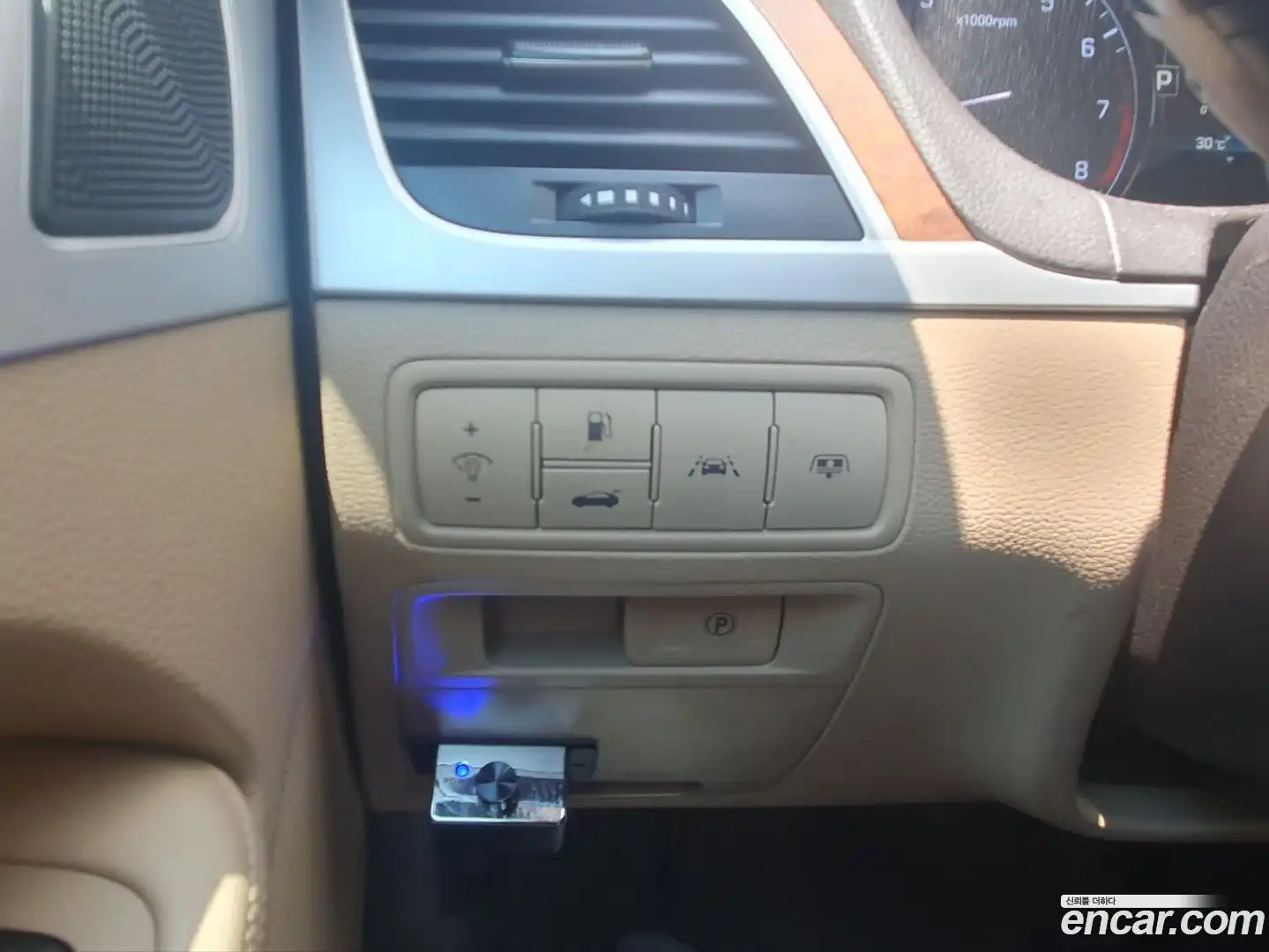 Genesis Hyundai 2014.4-OPTION-018