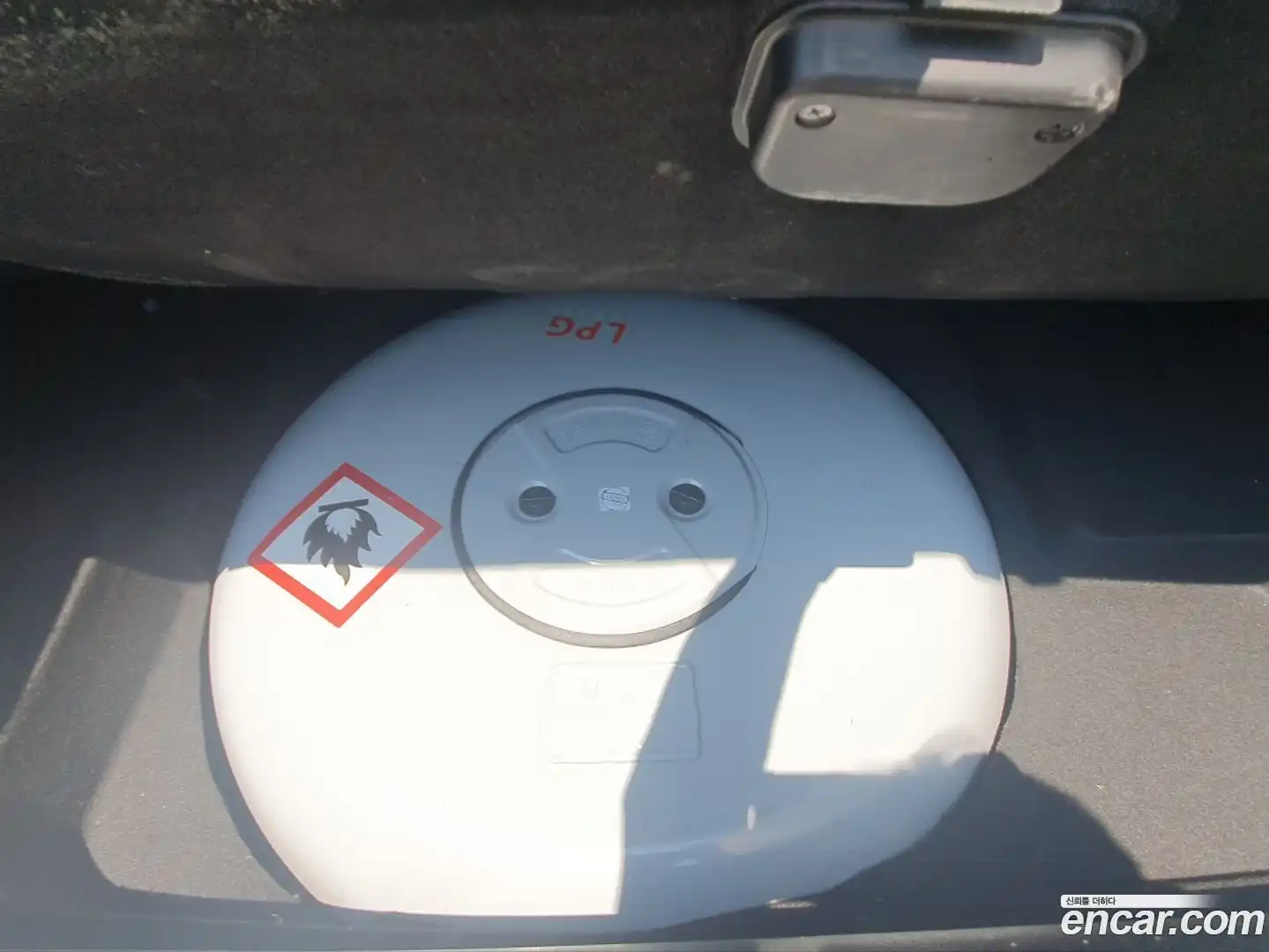 Genesis Hyundai 2014.4-OPTION-023