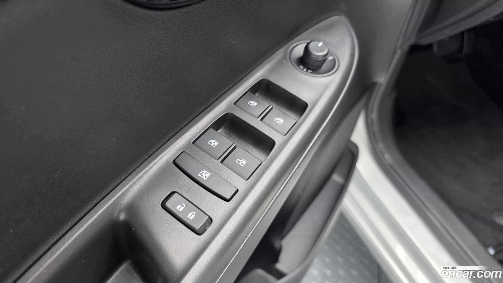Spark Chevrolet 2022.4-OPTION-042