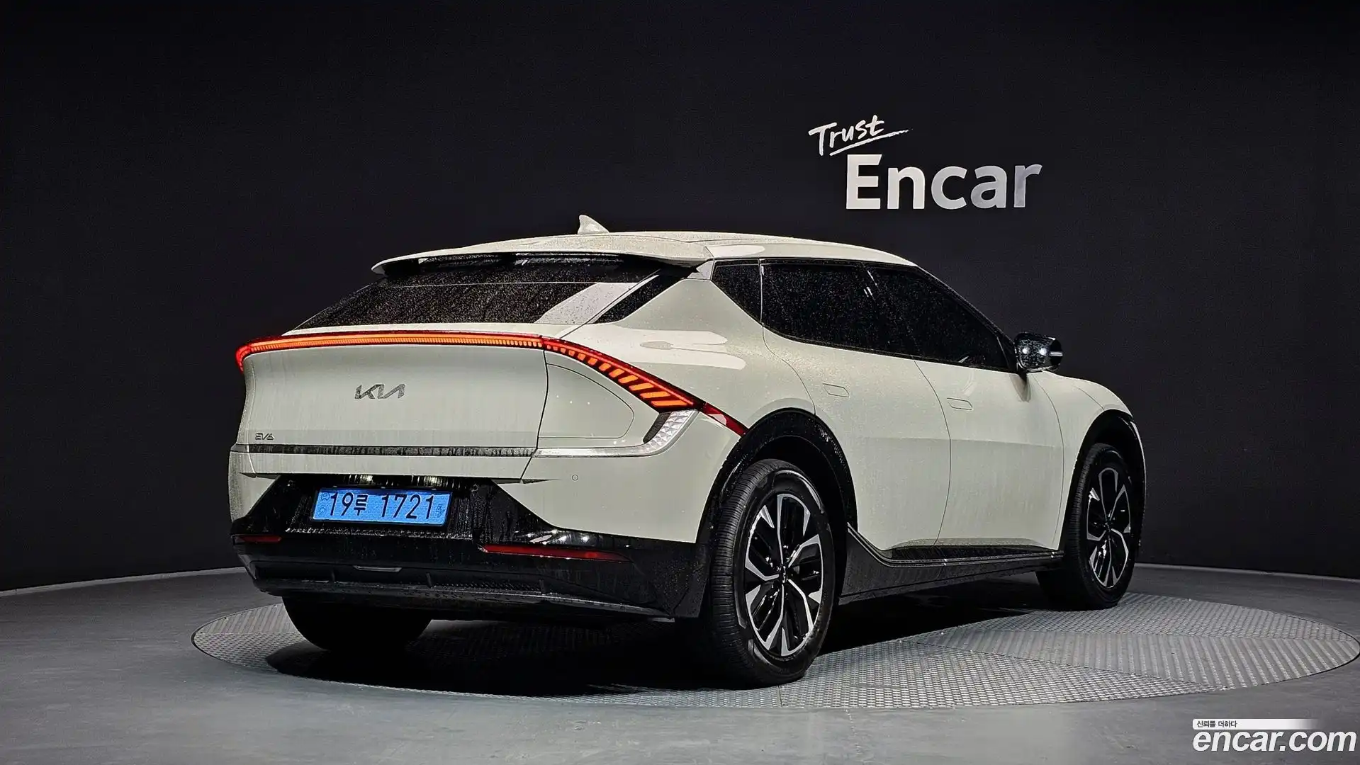 EV6 Kia 2022.1-OUTER-002