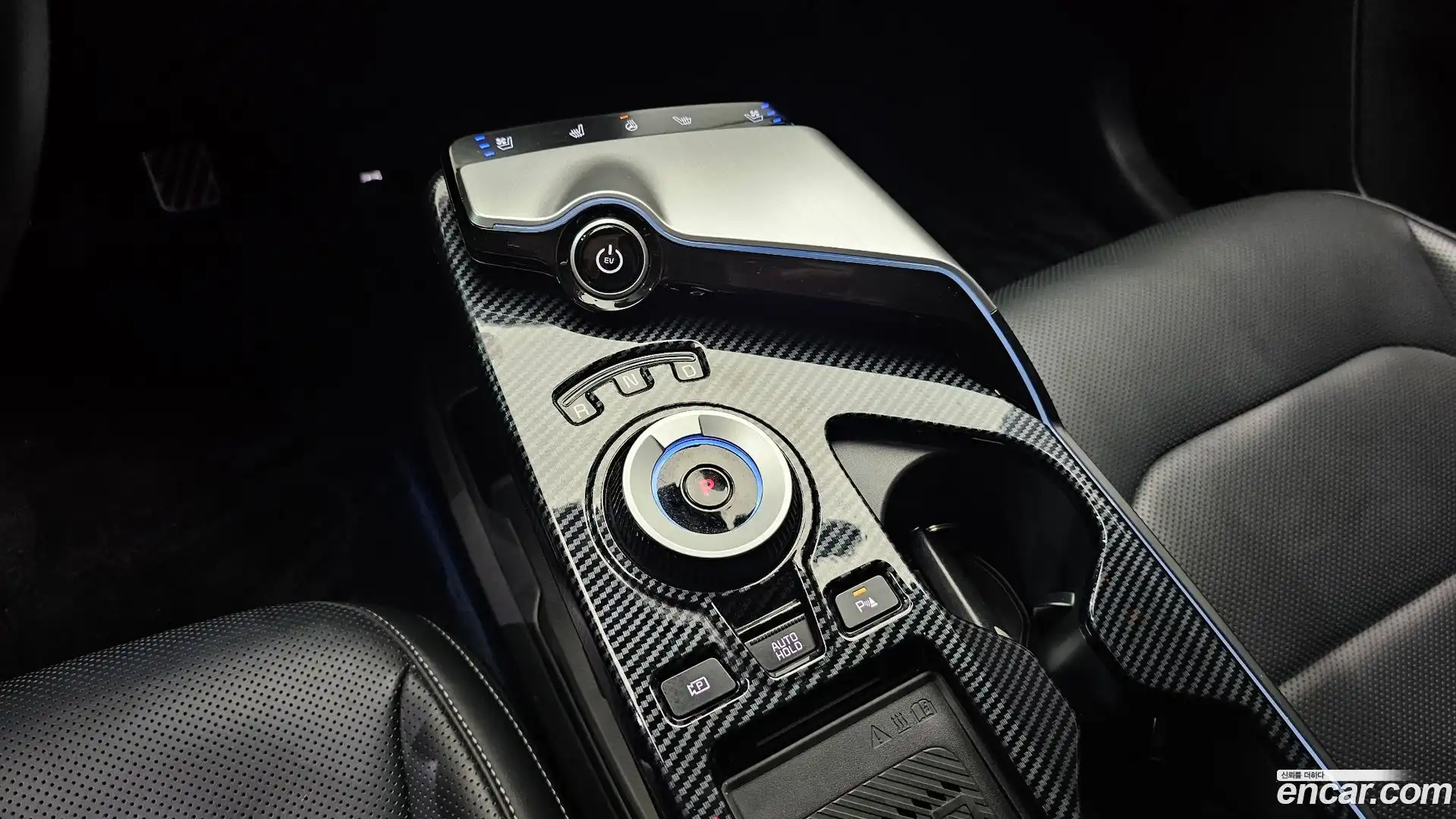 EV6 Kia 2022.1-INNER-009