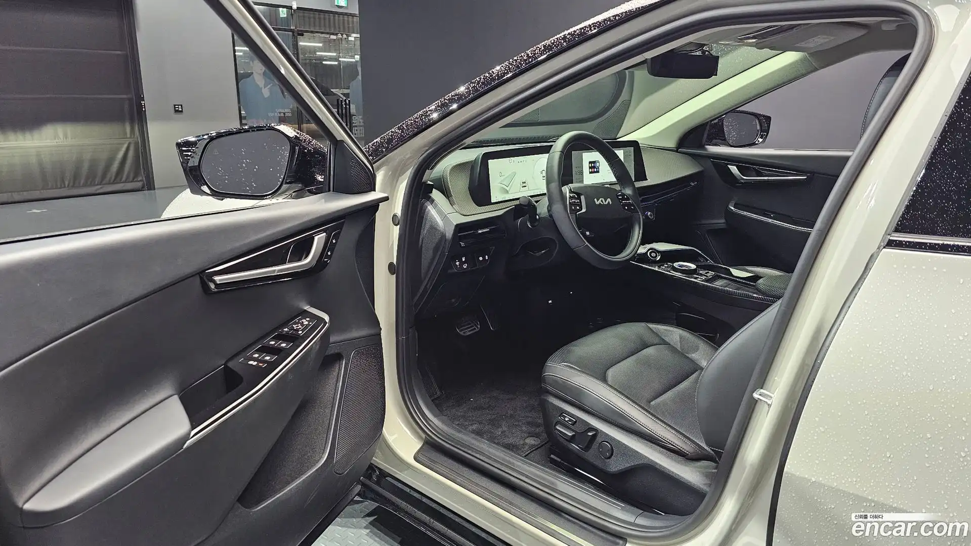 EV6 Kia 2022.1-INNER-010