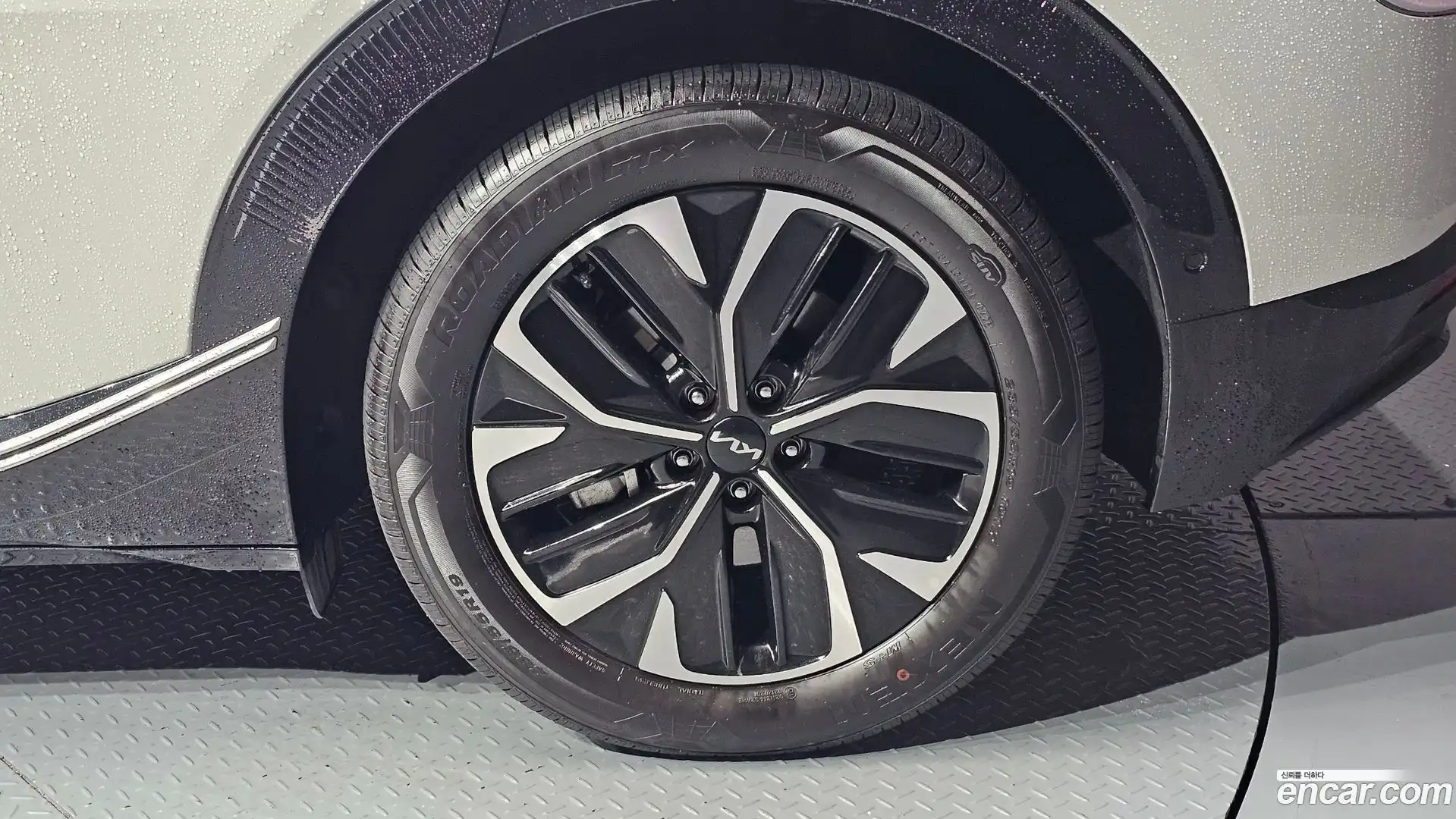 EV6 Kia 2022.1-OUTER-031
