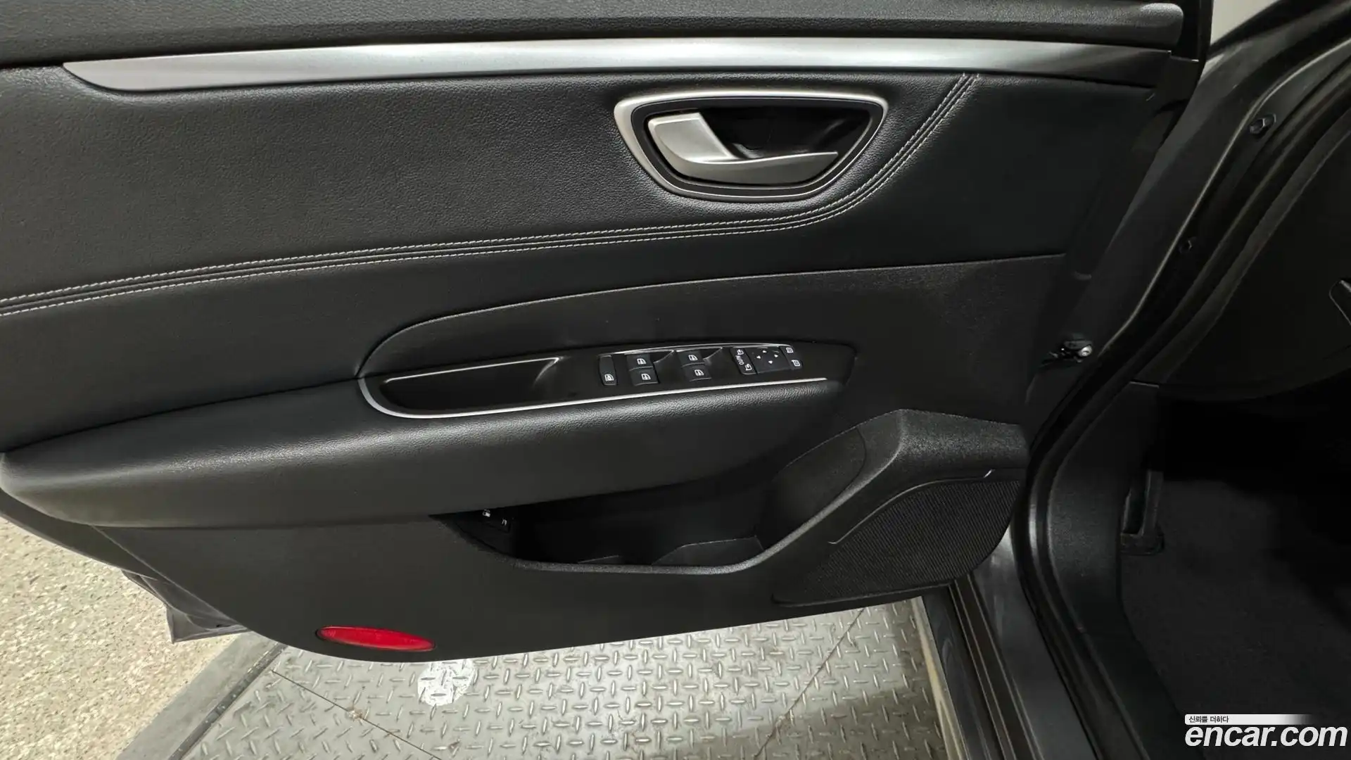 SM6 Renault Korea 2022.11-INNER-010